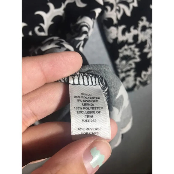 Womens Cato Blouse V Neck Modesty Panel Fake Wrap Top Paisley floral - Picture 3 of 7